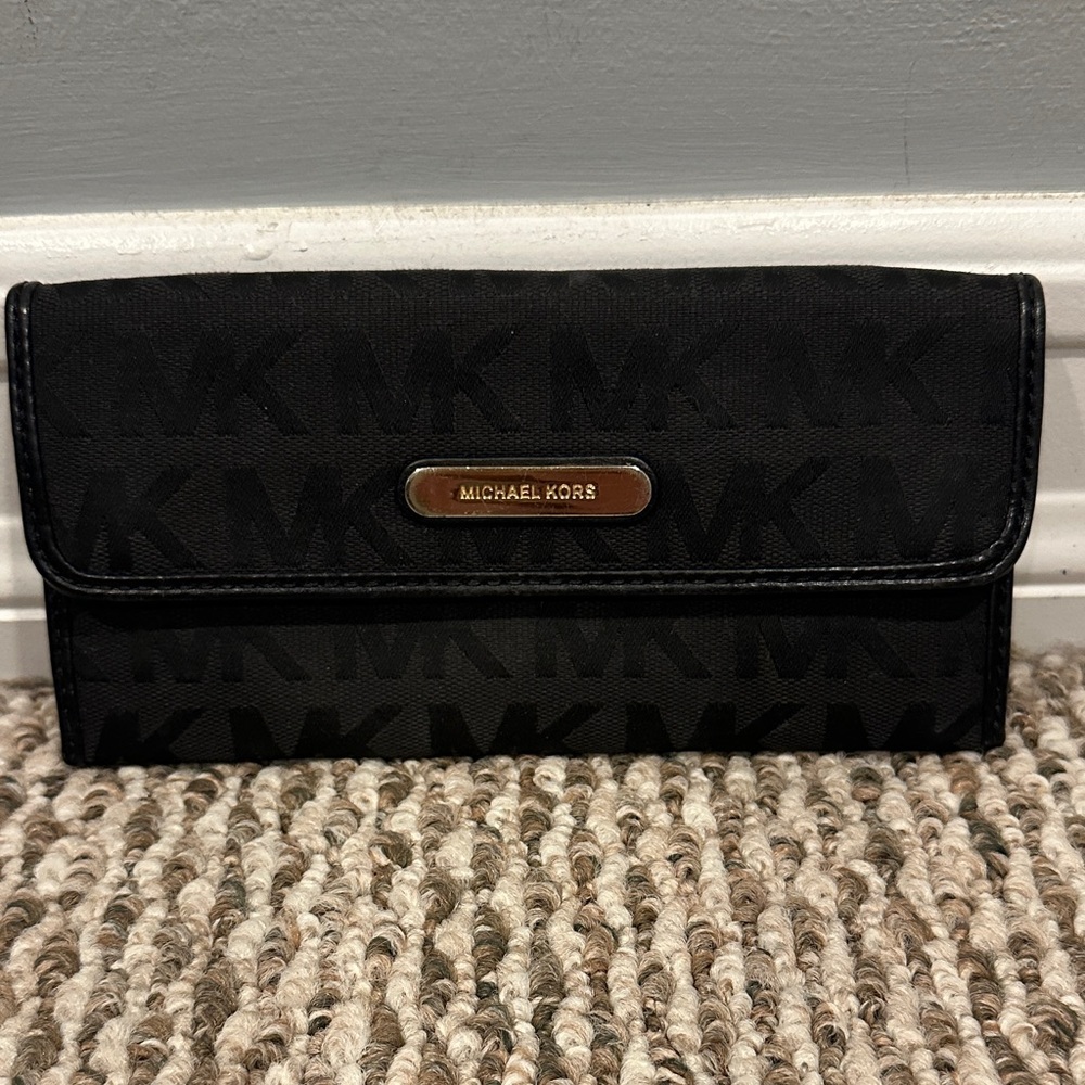 Michael Kors Black Monogram Wallet